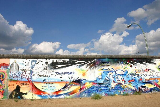 Alternative Berlin Bike Tour - Off the Beaten Tracks in Small Groups - Key moments worth planning for