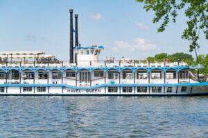 Berlin: 2-Hour Lake Oberhavel Cruise from Tegel - Where you meet in Tegel (and how to not waste time)