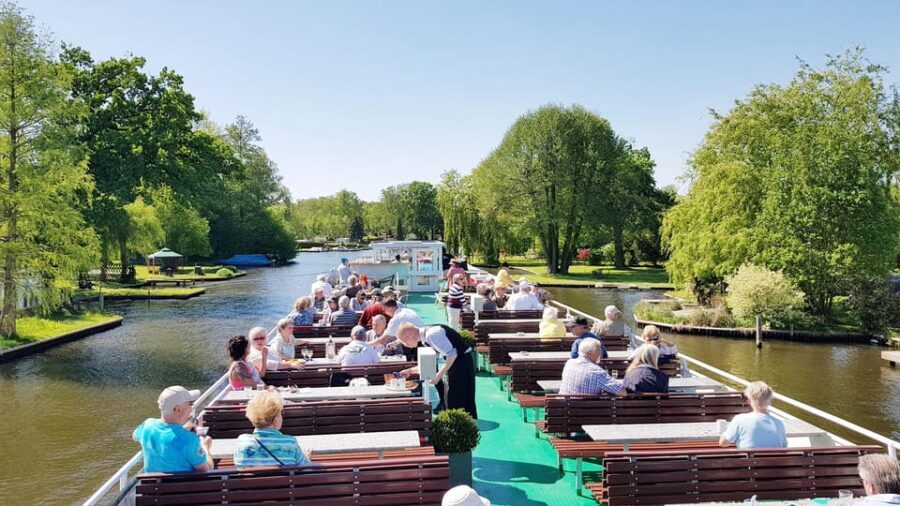Berlin: 7 Lakes Boat Tour through the Havel Landscape - What it’s like onboard: live narration, easy pacing, and a few real limits