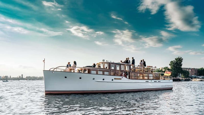 Berlin: Boat Sightseeing Tour on Electric Motor Yacht - Key things to know before you go on the Spree electric yacht