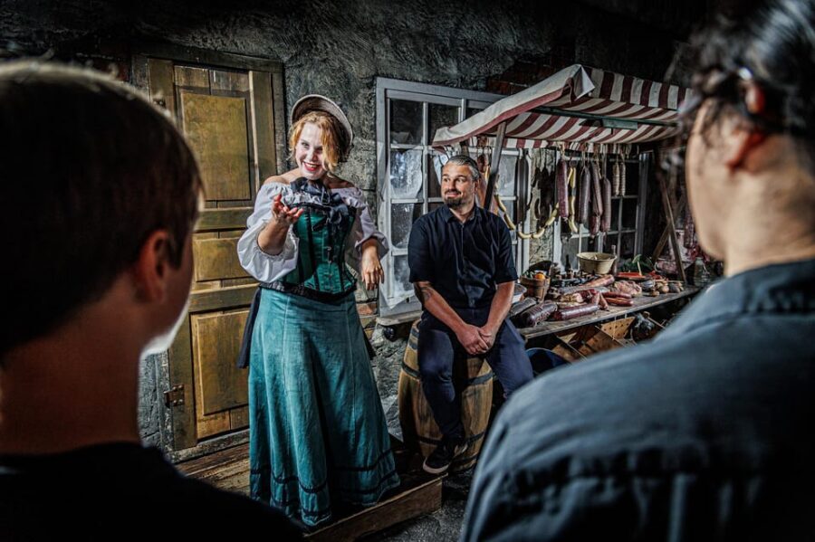 Berlin Dungeon: Happy Hour Ticket - Price value: why $22 for a one-hour show can be a good deal