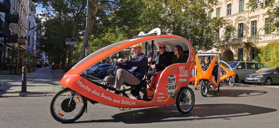 Berlin: Illuminated Berlin by Bike Taxi - The bike setup: electric comfort, blankets, and control