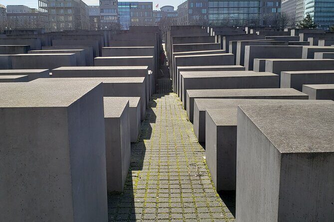 Berlin Private Custom Tour in a Minivan, East and West - The guide and driver make or break the day
