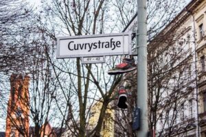 Berlin: Private Kreuzberg Street Art Walking Tour - What You See in 2 Hours: Big Murals and International Artists