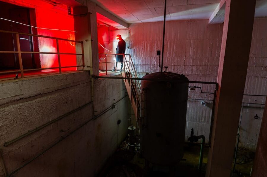 Berlin: Urbex Abandoned Places & History Tour - Photography Skills That Actually Help (Tripod Included in Your Plan)