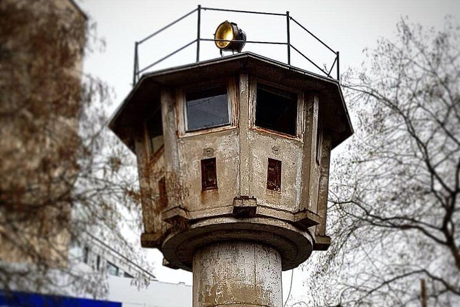 PRIVATE BEHIND THE BERLIN WALL and COLD WAR BERLIN TOUR - Start at Birchys Berlin Tours and settle into a tight four-hour loop