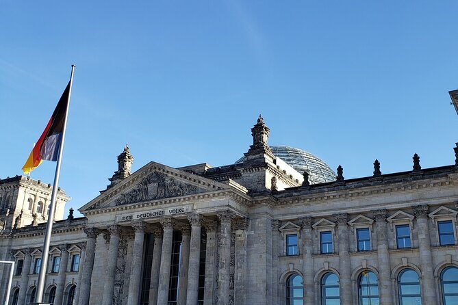Private Third Reich Walking Tour of Berlin - Führerbunker and the Hitler suicide site, marked in the real world